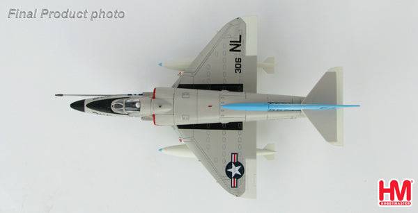 1/72 A-4C Skyhawk VA-153 USS Coral Sea