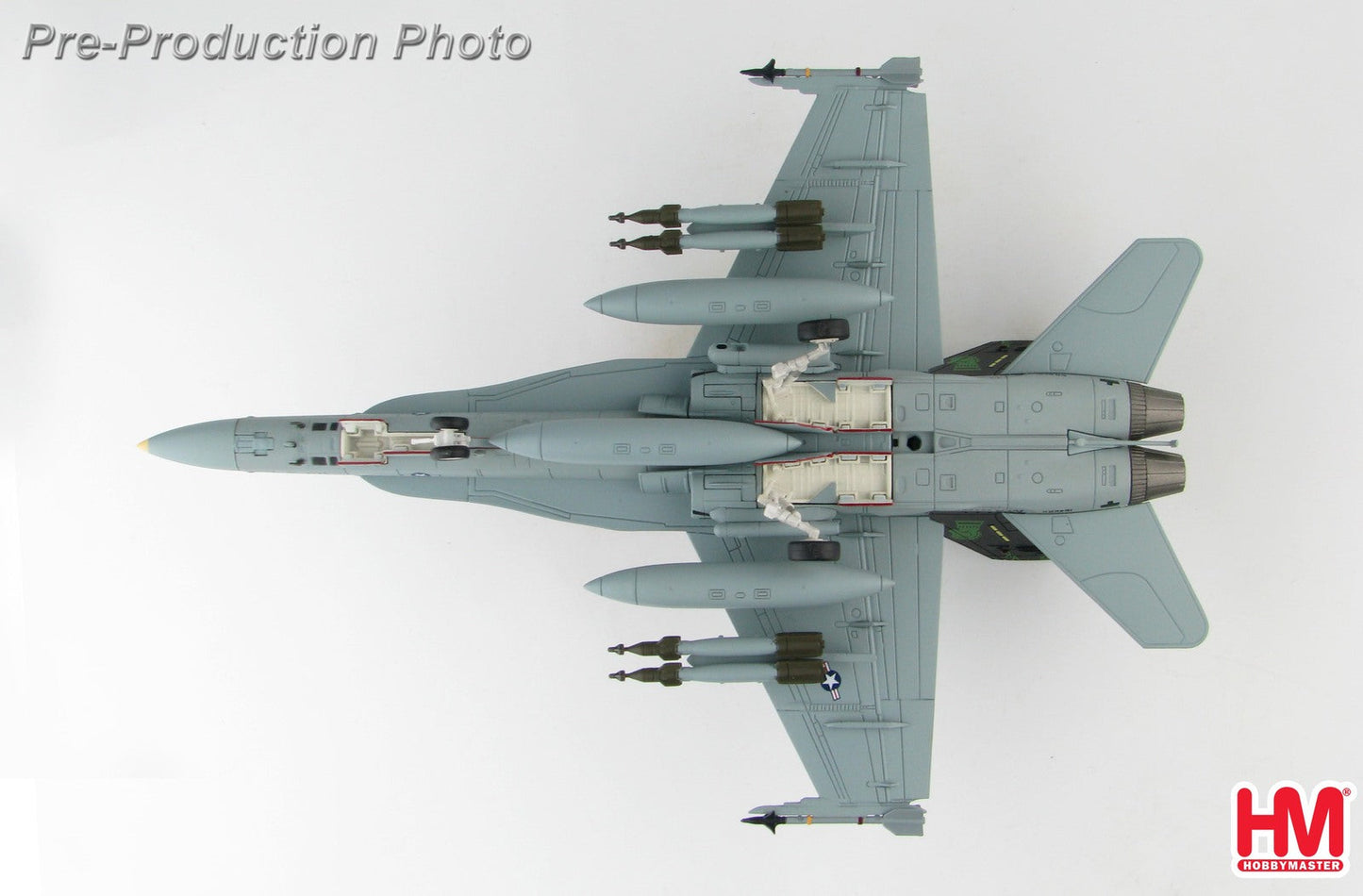 1/72 McDonnell Douglas F/A-18D Hornet 164685 VMFA(AW)-121 Green Knights 2004