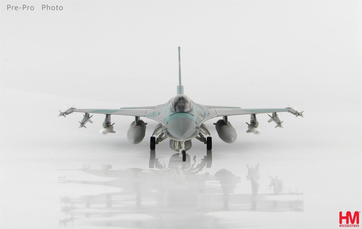 "1/72 Lockheed F-16A Block 15
TS-1608 TNI-AU ""Indonesian Air Force"" Circa 2001"