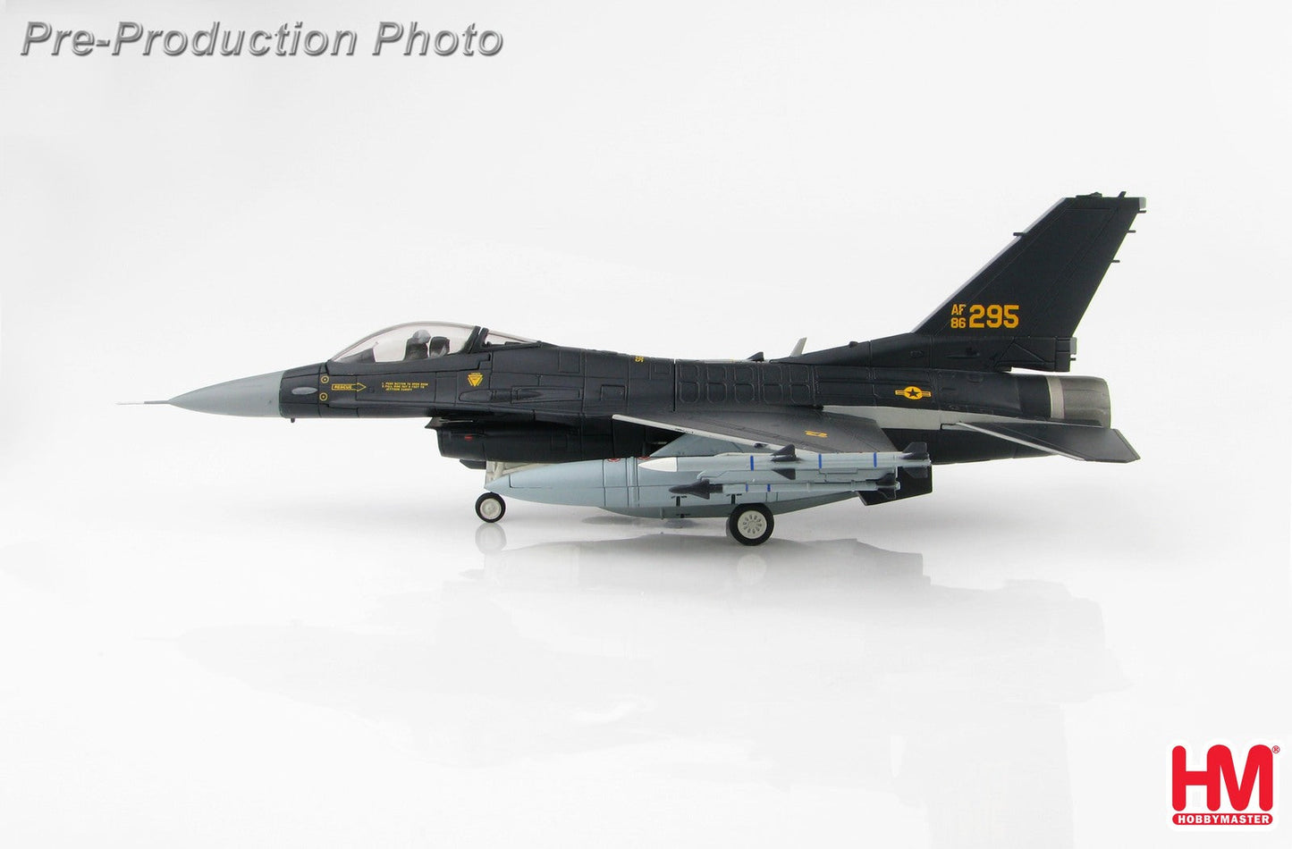 1/72 Lockheed F-16C Alaska 2017 Post-Depot Ferry Scheme 86-0295 354th Wing18th Aggressor Sqn.