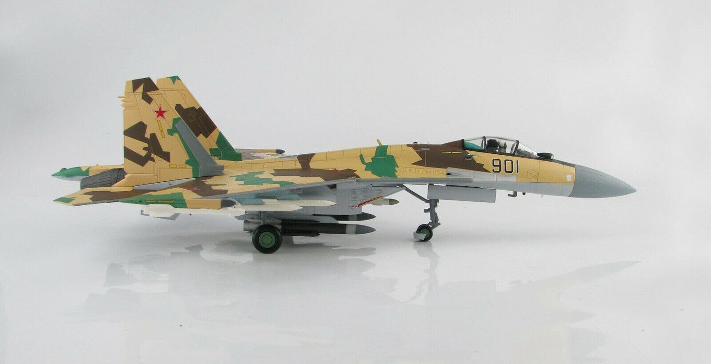 1/72 Su-35 Flanker - Prototype - 901 Russian Air Force MAKS-2007 Airshow Zhukovskij August 2007