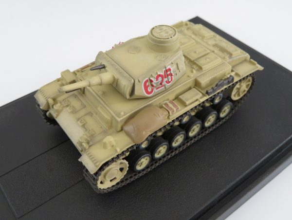 Panzerkampf 1/72 German WWII Panzer III Ausf.G SD. KFZ.141 1941 Desert Camouflage