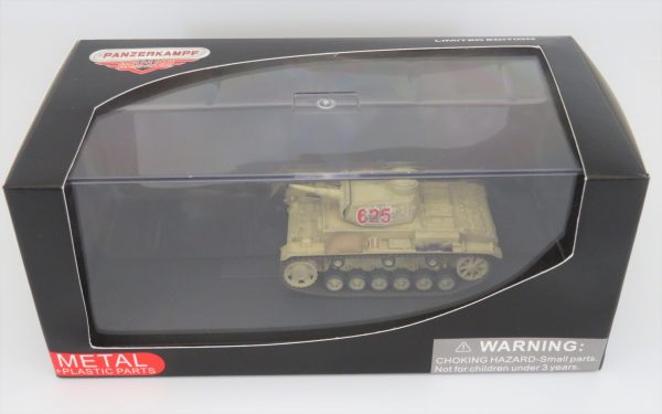 Panzerkampf 1/72 German WWII Panzer III Ausf.G SD. KFZ.141 1941 Desert Camouflage