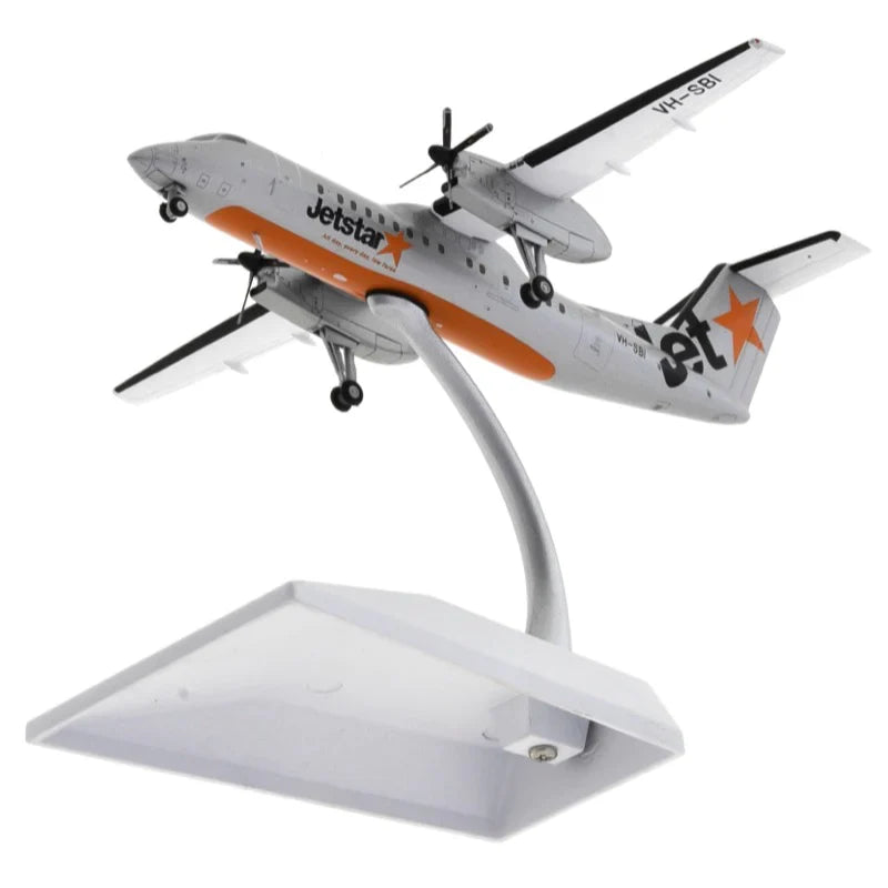 1/200 JETSTAR DASH 8 Q300 VHSBI