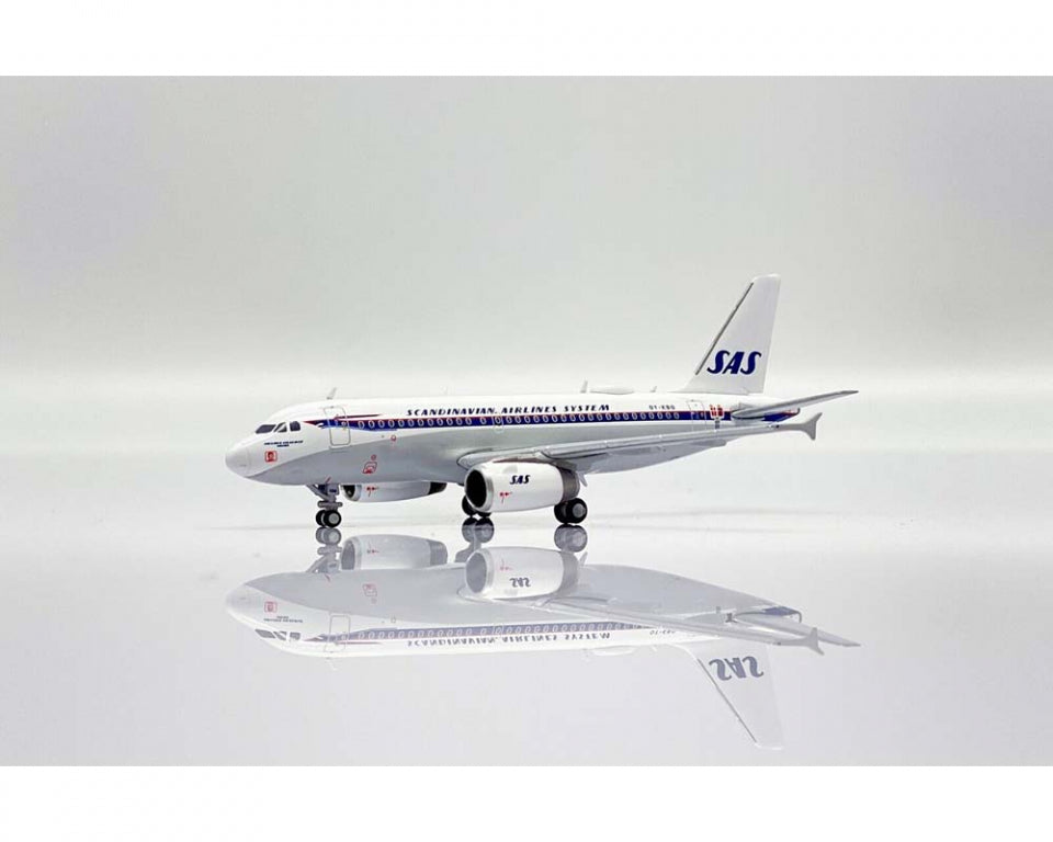 1/400 SAS Scandinavian Airlines A319-100 OY-KBO "Retro"
