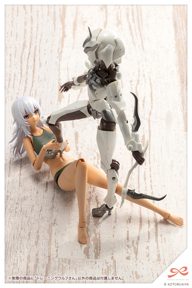 1/10 SOUSAISHOJOTEIEN - Training WOLF