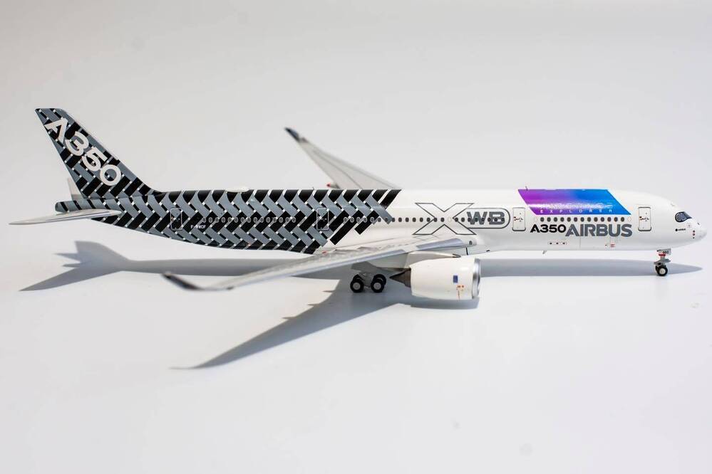 Airbus Industrie Airbus A350-900 F-WWCF ? Airspace Explorer ?