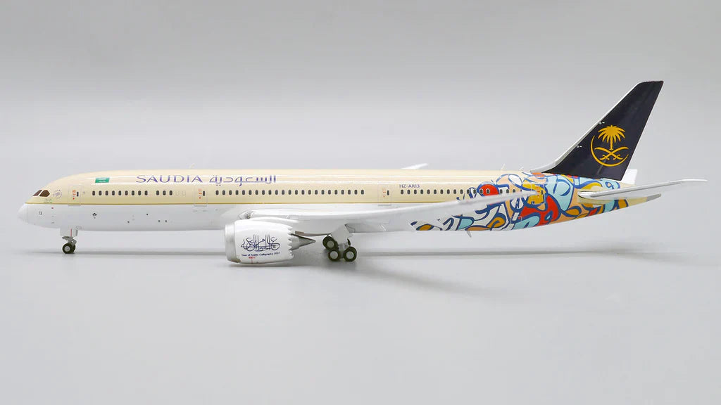 1/400 Saudia B7879 HZAR13 Arab Calligraphy Year (Flaps Down)