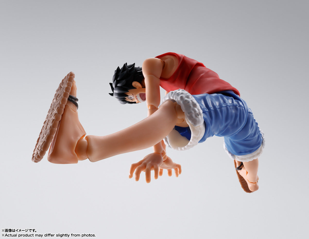 S.H.Figuarts Monkey.D.Luffy -Romance Dawn-