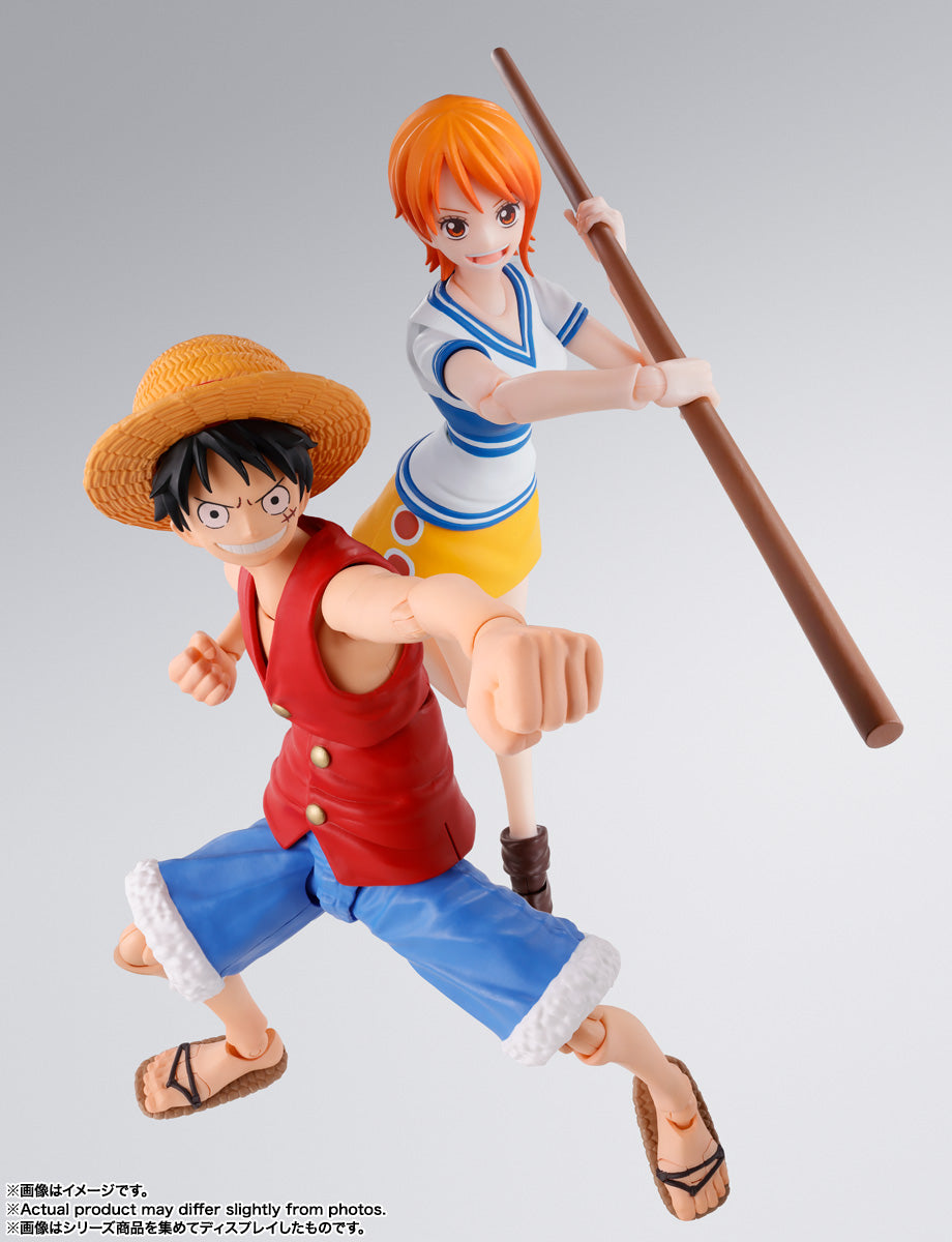S.H.Figuarts Monkey.D.Luffy -Romance Dawn-