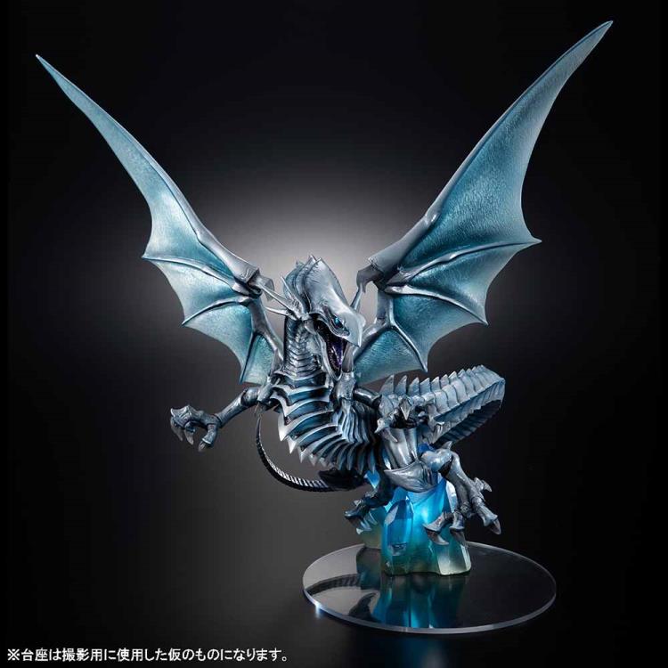 ART WORKS MONSTERS YuGiOh! Duel Monsters Blue Eyes White Dragon ~Holographic Edition~