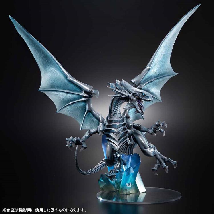 ART WORKS MONSTERS YuGiOh! Duel Monsters Blue Eyes White Dragon ~Holographic Edition~