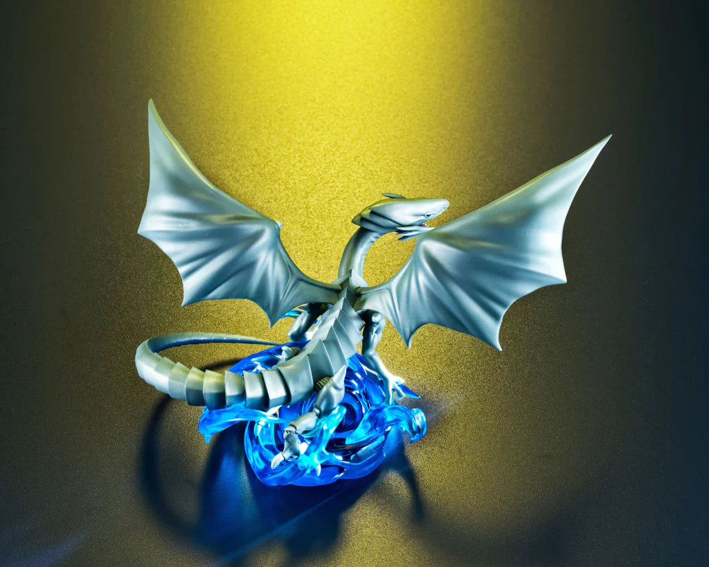 MONSTERS CHRONICLE:YuGiOh! Duel Monsters Blue Eyes White Dragon