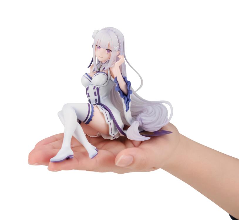 Melty Princess Re:Life In A Different World From Zero Palm Size Emilia
