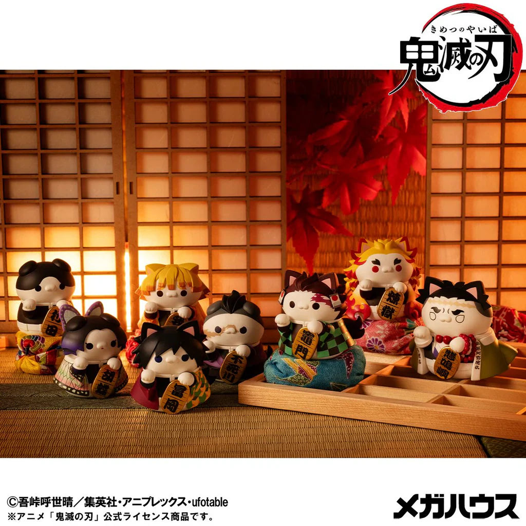 Mega Cat Project Demon Slayer: Kimetsu no Yaiba Demon Slayer Fortune Cats Ver.01
