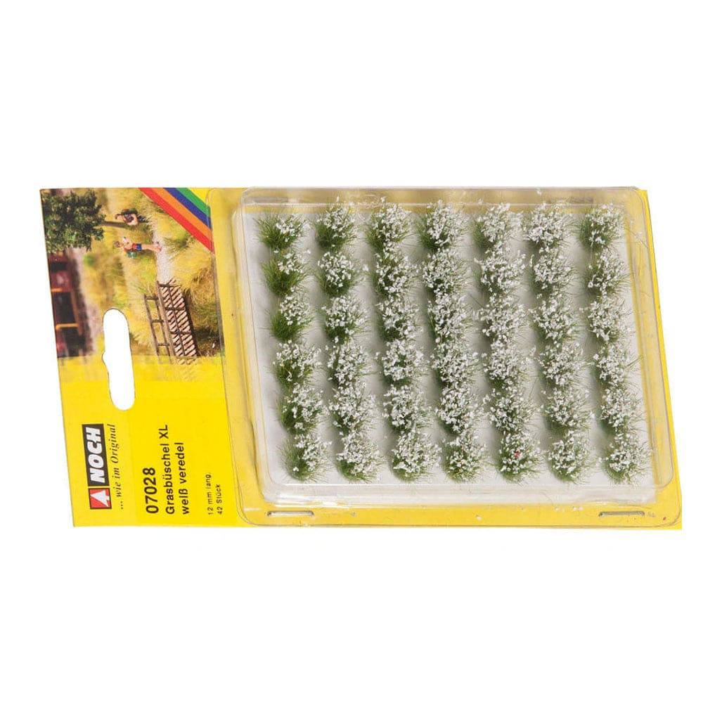 Grass Tufts - Blooming White -