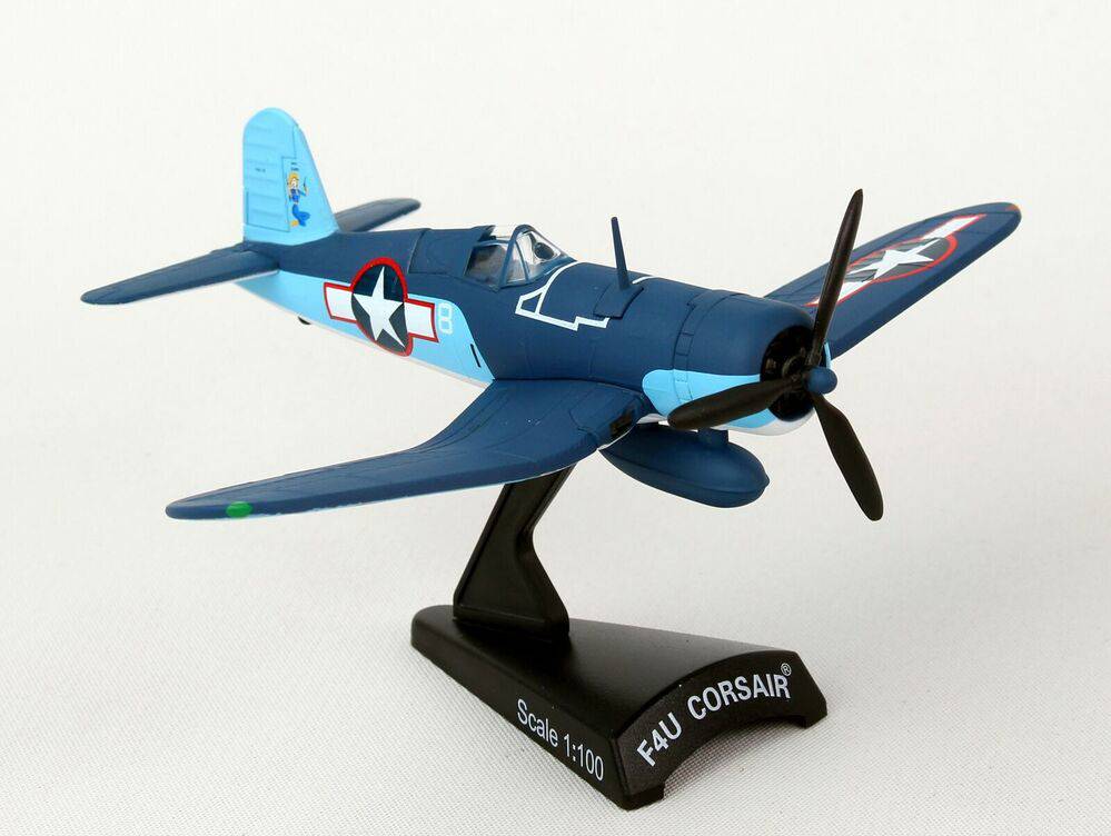 1/100 F4U Corsair VMF422