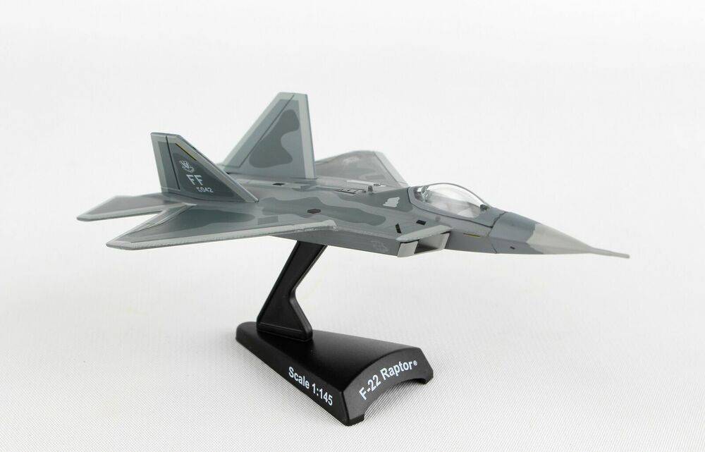 1/145 F22 Raptor