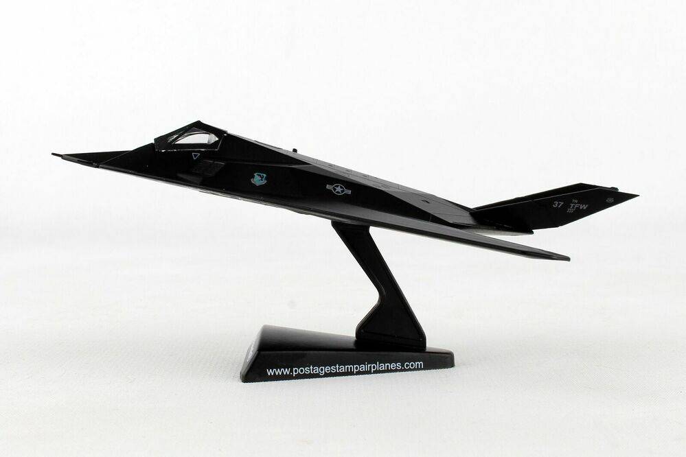 1/150 F117 Nighthawk USAF