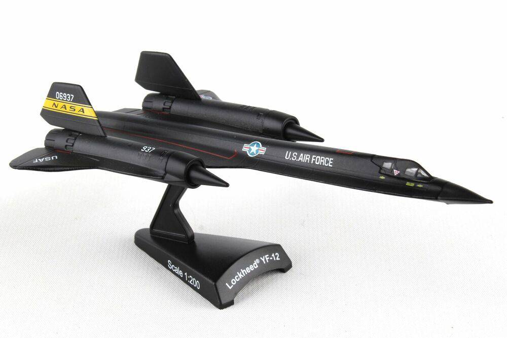 1/200 Lockheed YF12 NASA