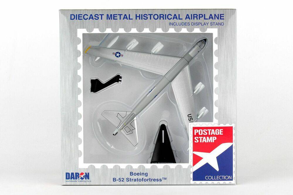 1/300 Boeing B52 Stratofortress Silver