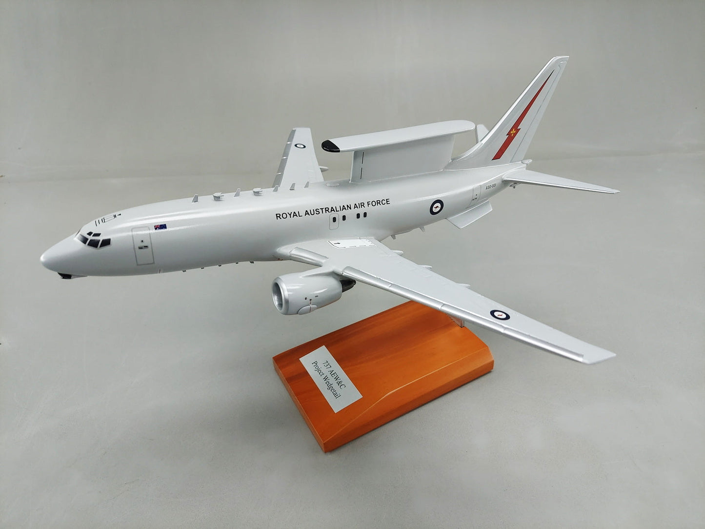 1/100 Boeing E7A Wedgetail A35003 RAAF Base Williamtown No.2 SQN Licensed Air Force Centenary Prod