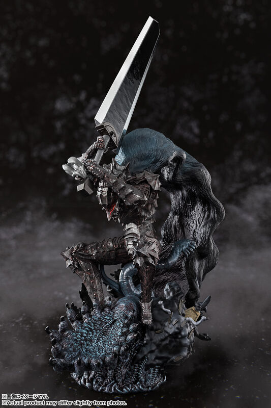 image2_Figuarts Zero Touche Metallique Guts (Berserker Armor)