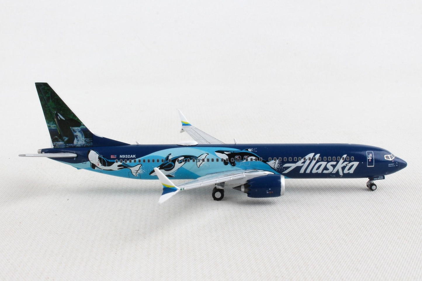 1/400 Alaska Airlines B737 MAX 9 N932AK West Coast Wonders (Orcas)