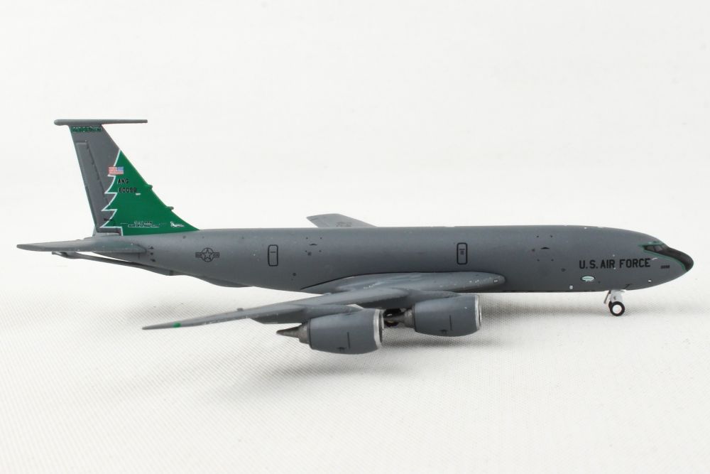 1/400 US Air Force KC135R Stratotanker Maine ANG 580098