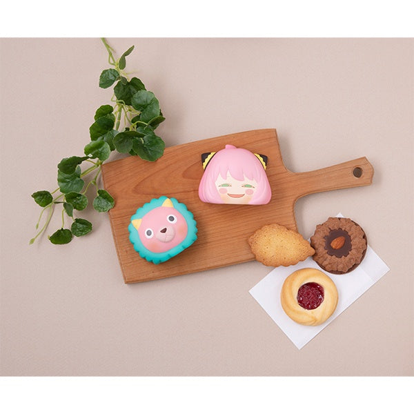 FLUFFT SQUEEZE BREAD Spy×Family