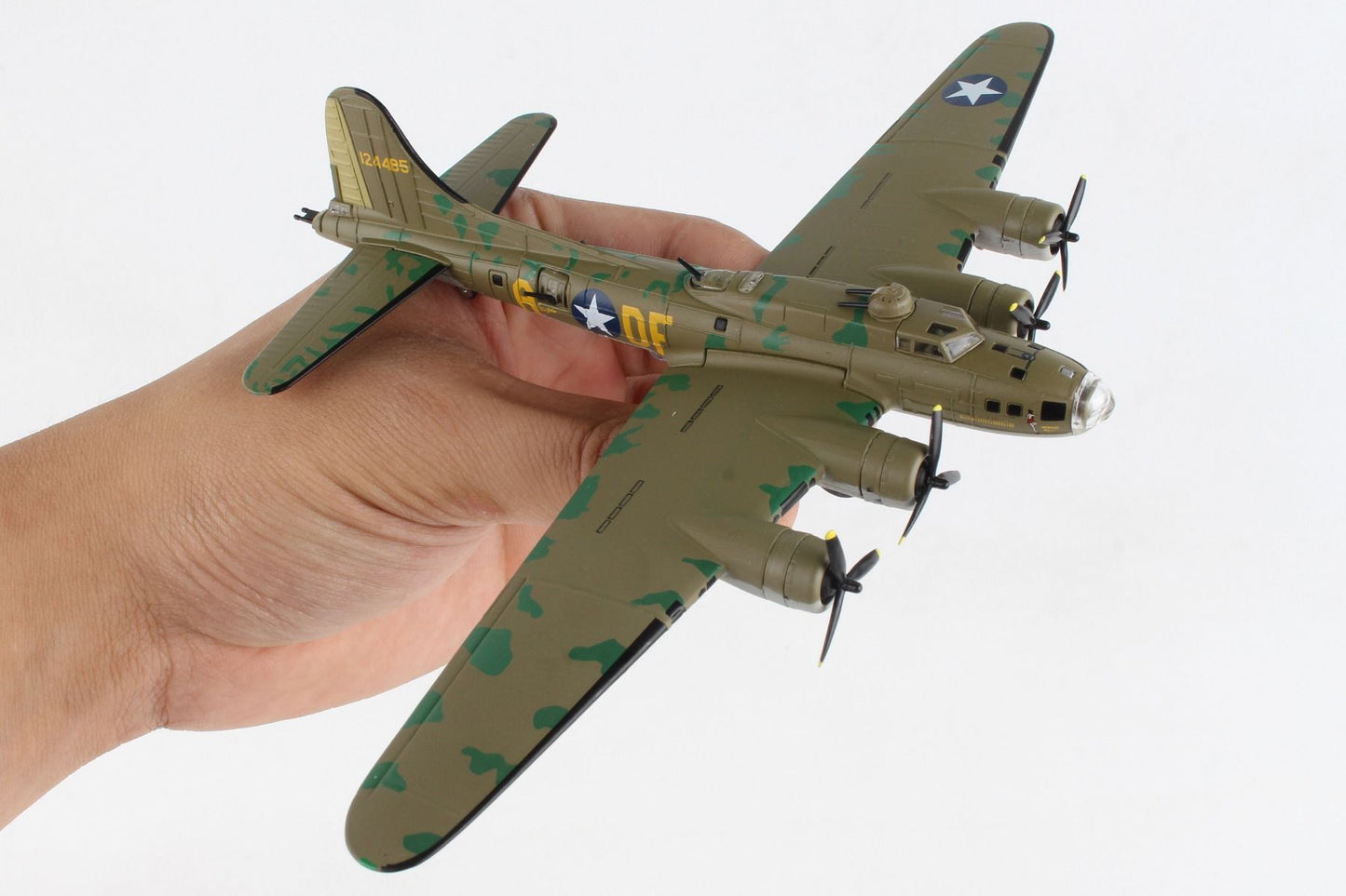 1/155 B17F Memphis Belle