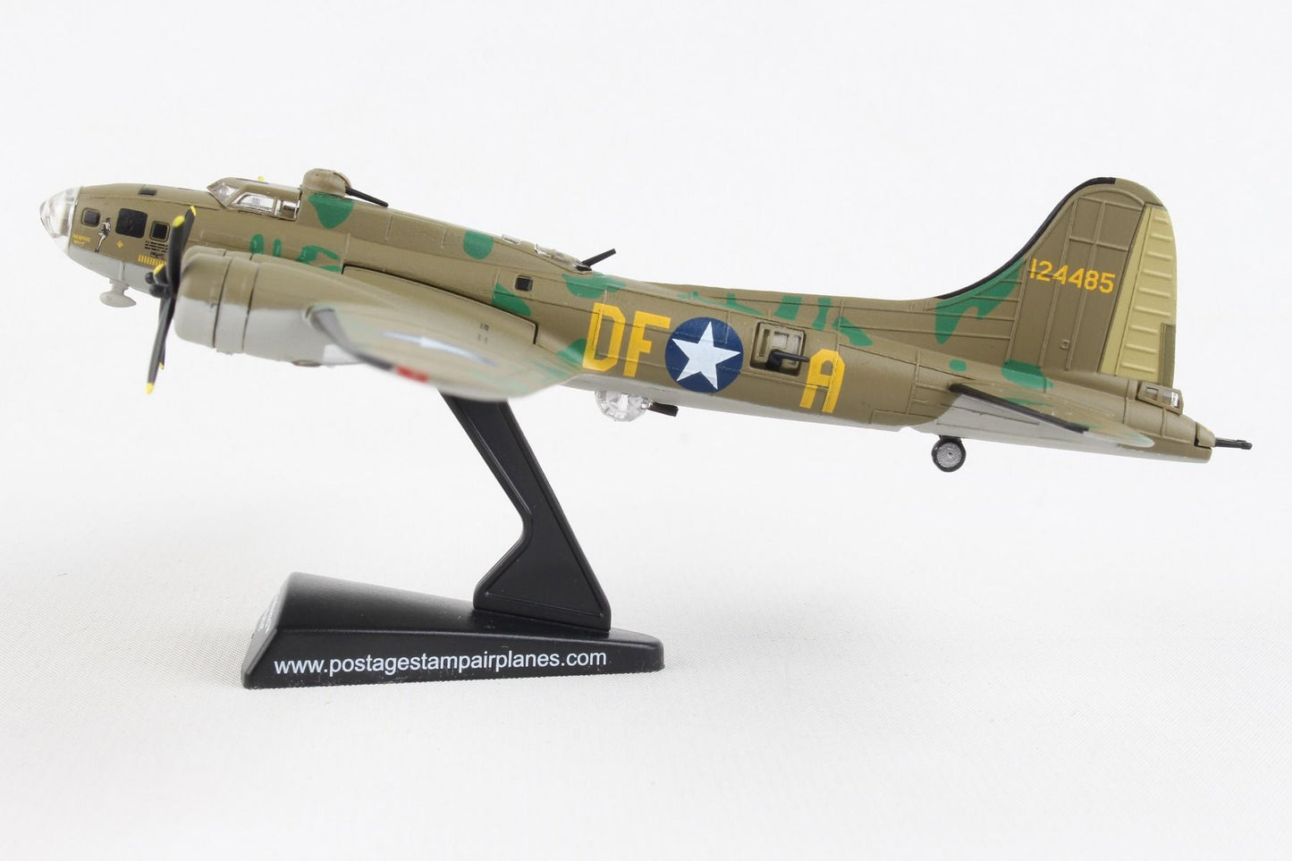 1/155 B17F Memphis Belle