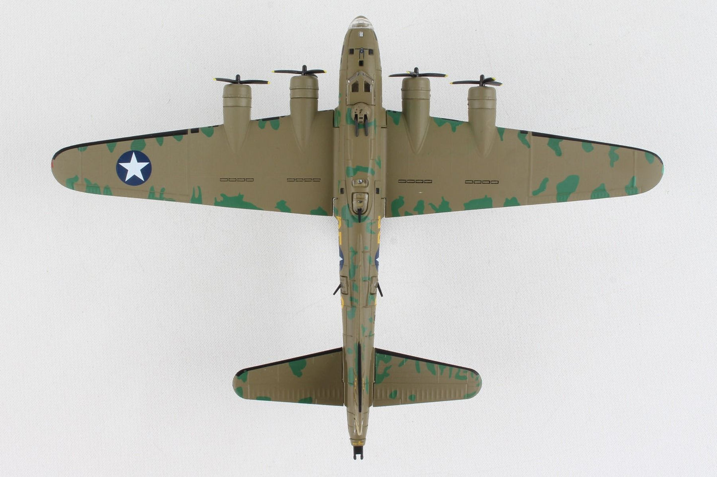 1/155 B17F Memphis Belle