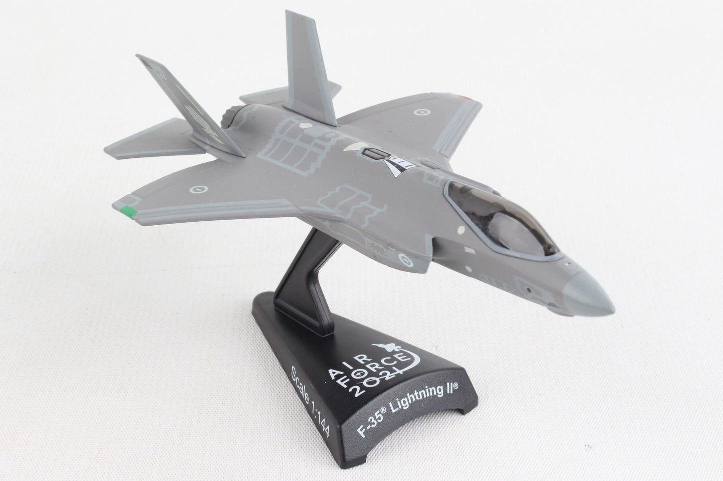 1/144 RAAF F35