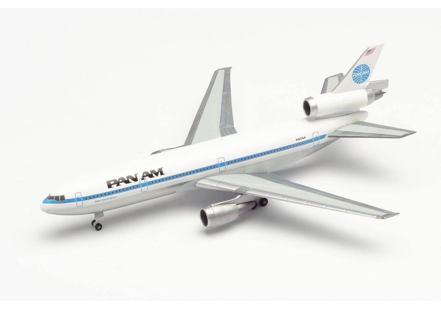 1/500 Pan American World Airways McDonnell Douglas DC-10-30 N84NA "Glory of the Skies"