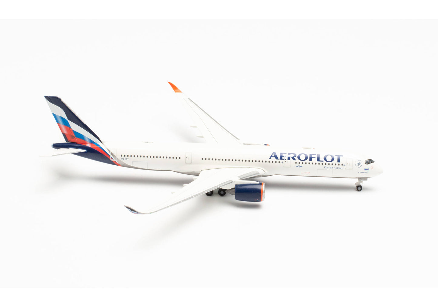 1/500 Aeroflot Airbus A350-900 VQ-BFY "P. Tchaikovsky"