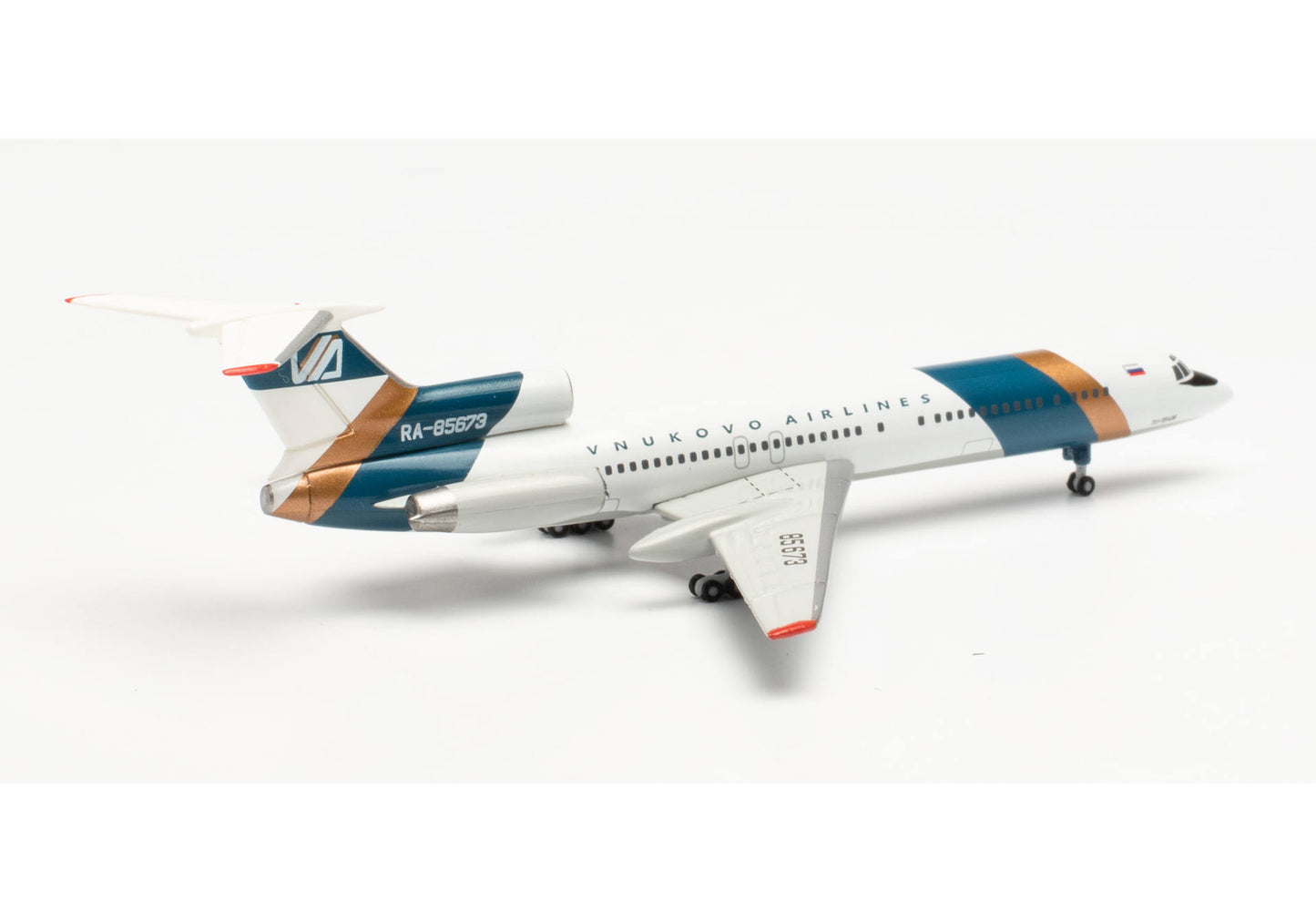 1/500 Vnukovo Airlines Tupolev TU-154M RA-85673