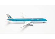 1/500 KLM Royal Dutch Airlines Boeing 787-10 Dreamliner PH-BKF "Sneeuwklokje / Snowdrop"