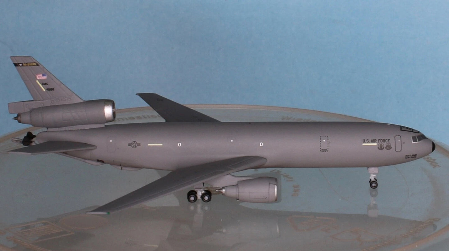 1/500 U.S. Air Force McDonnell Douglas KC-10 Extender 2nd Air Refueling Squadron 305th Air Mobility Wing McGuire Air Base 84-0188