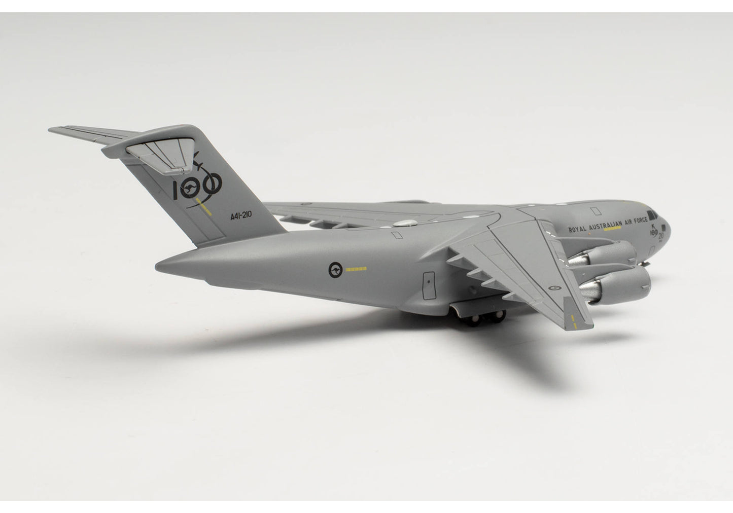 1/500 Royal Australian Air Force Boeing C-17A Globemaster III No 36 Squadron RAAF Amberley "RAAF 100" A41-210