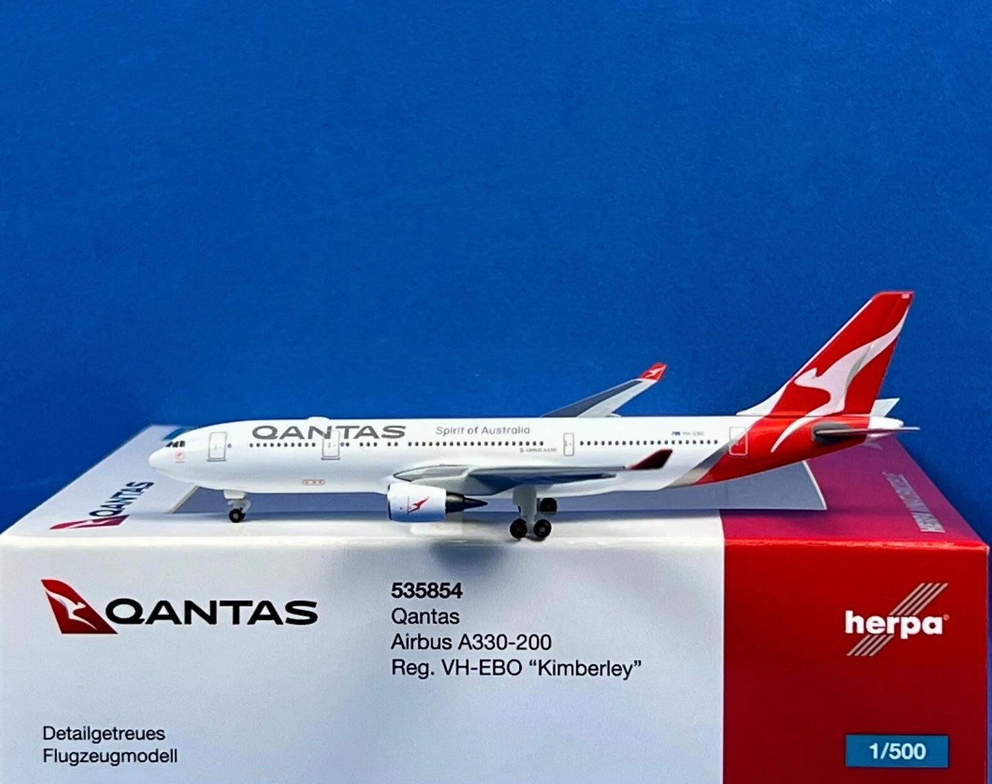 1/500 Qantas Airbus A330-200 VH-EBO "Kimberley"