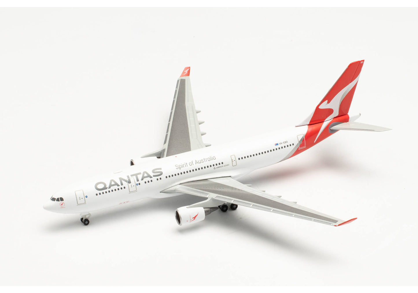 1/500 Qantas Airbus A330-200 VH-EBO "Kimberley"