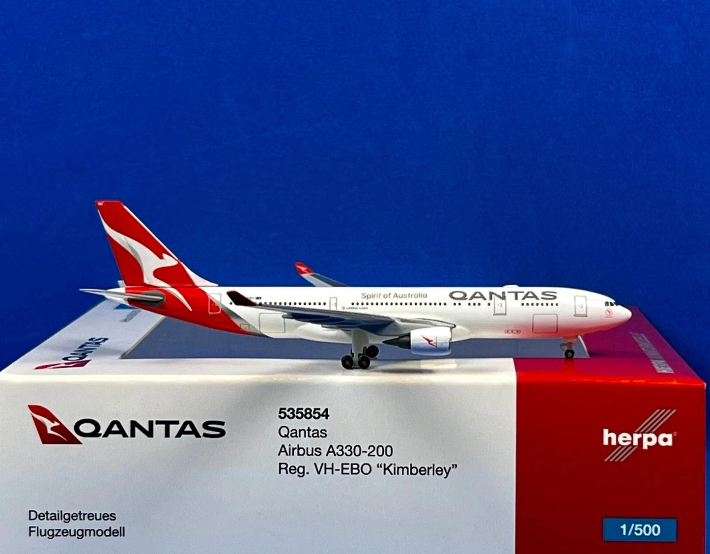1/500 Qantas Airbus A330-200 VH-EBO "Kimberley"