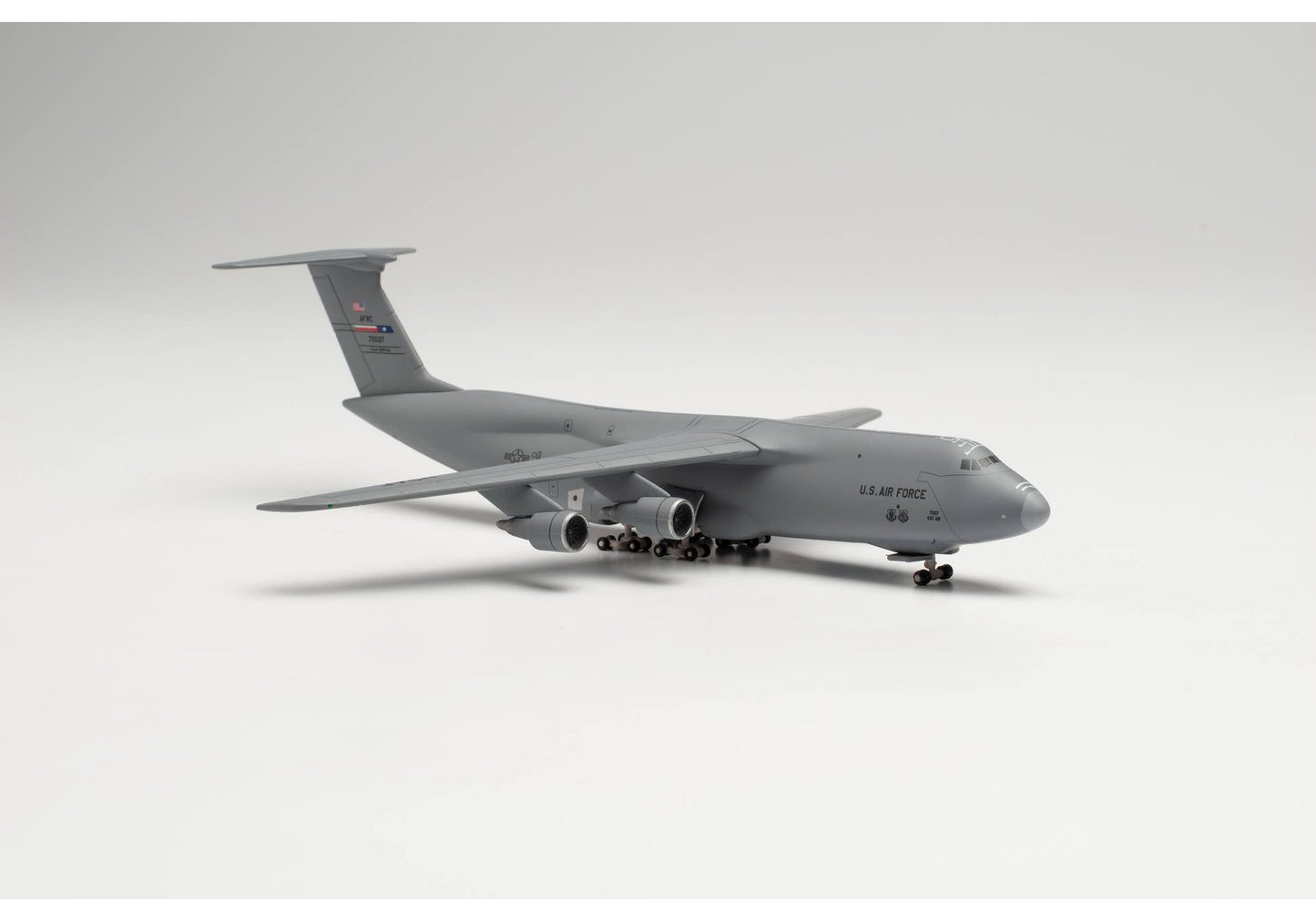 1/500 U.S. Air Force Lockheed C-5M Super Galaxy 68th Airlift Squadron Joint Base San Antonio