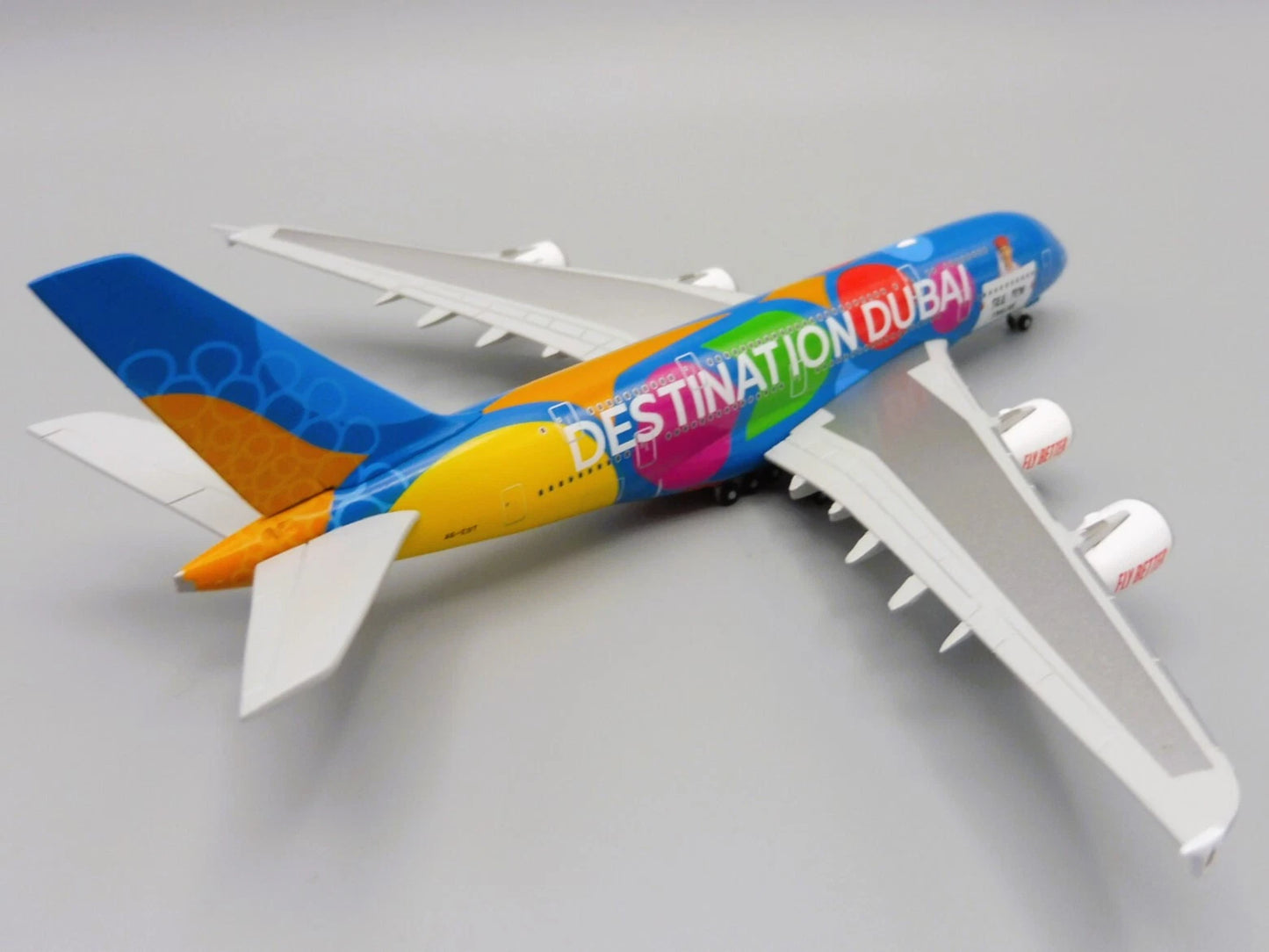 1/500 Emirates Airbus A380 "Destination Dubai" A6-EOT