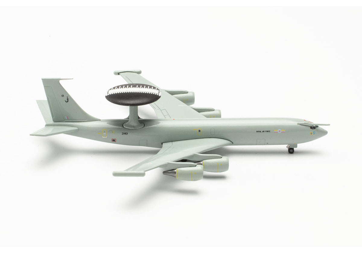 Boeing E-3D Sentry AEW.1 No. 8 Squadron RAF Waddington Operation Shader RAF Akrotiri ZH101