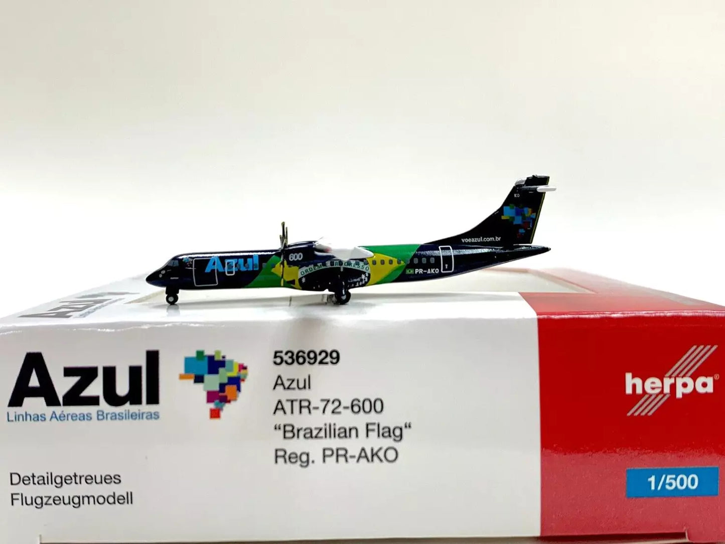 1/500 Azul ATR-72-600 "Brazilian Flag Livery" PR-AKO