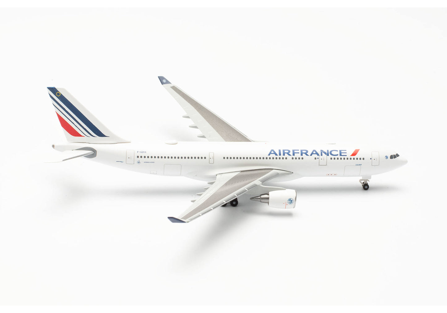 1/500 Air France Airbus A330-200 New Colors F-GCZE "Colmar"