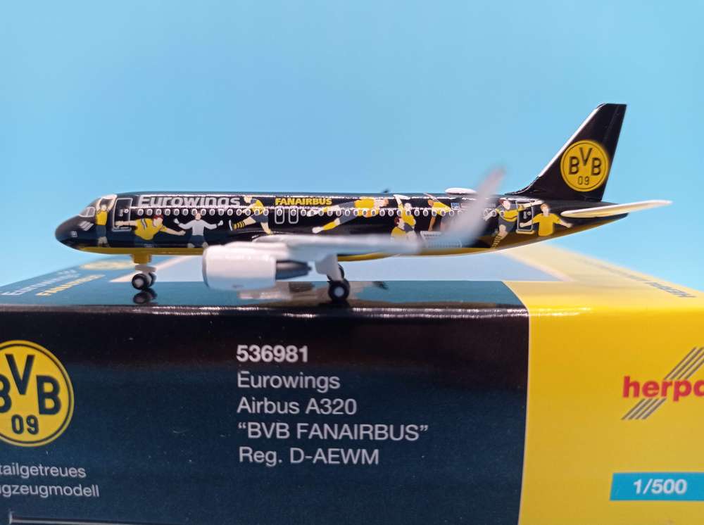 1/500 Eurowings Airbus A320 "BVB FANAIRBUS" D-AEWM