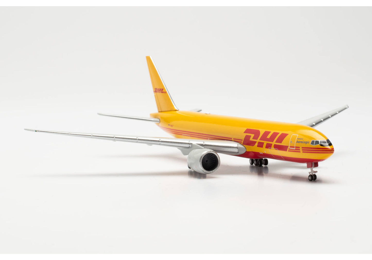 1/500 DHL Aviation Boeing 777F D-AALT